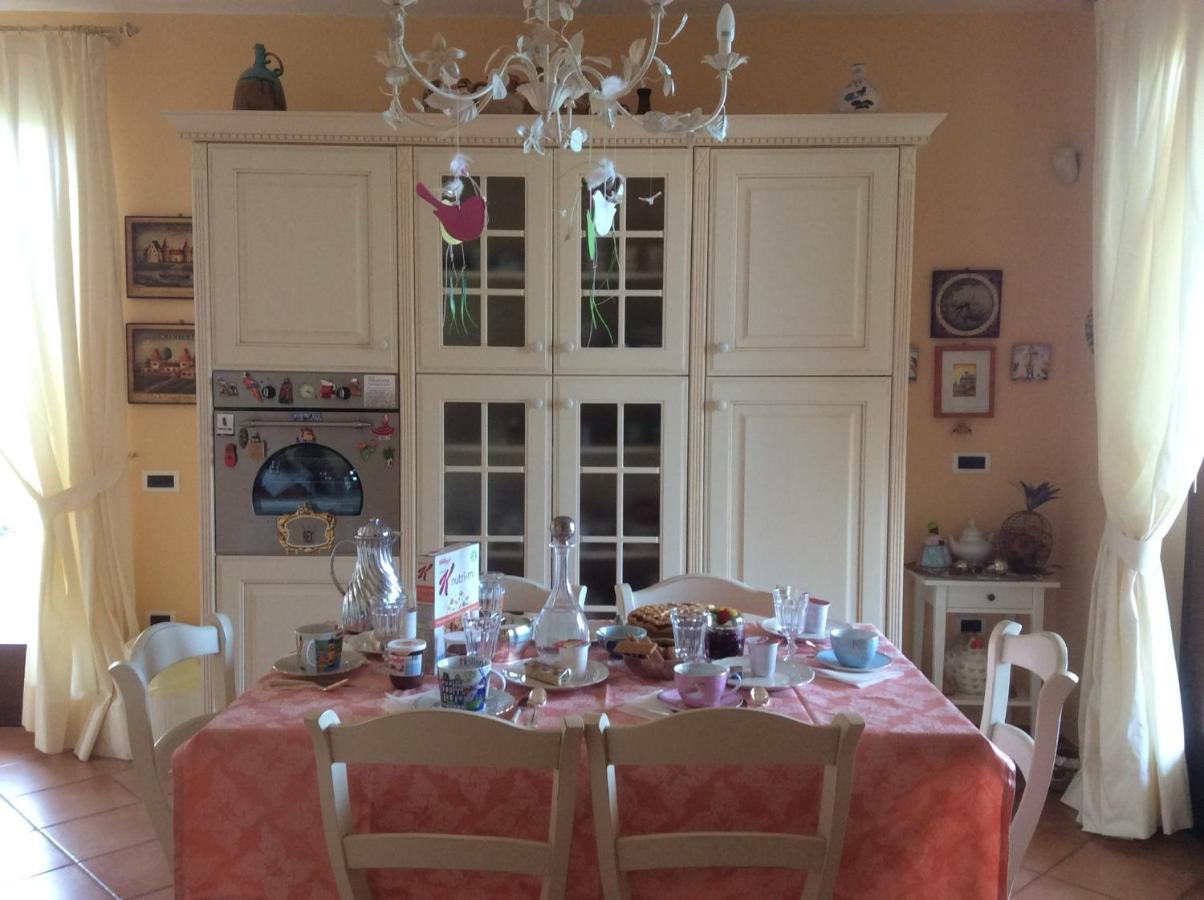 B&B Mikigio Mondavio Esterno foto