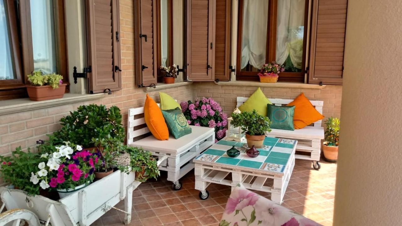 B&B Mikigio Mondavio Esterno foto